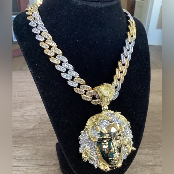 Men CZ Diamond Ice Out Famous Medusa 14K Gold Plated Chain+Pendant 17MM 22Inch - Picture 5 of 8